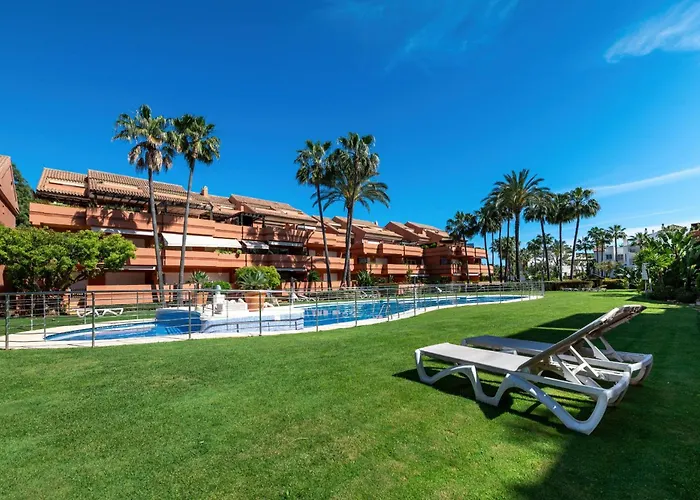 Lado Playa Apartament Marbella